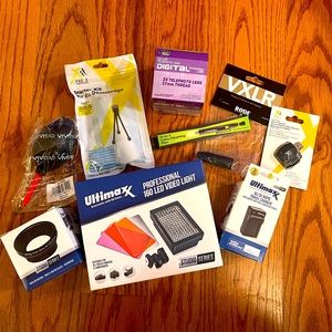 NEW! Ultimaxx Camera Accessories 160 LED Video light, Battery Charger and more